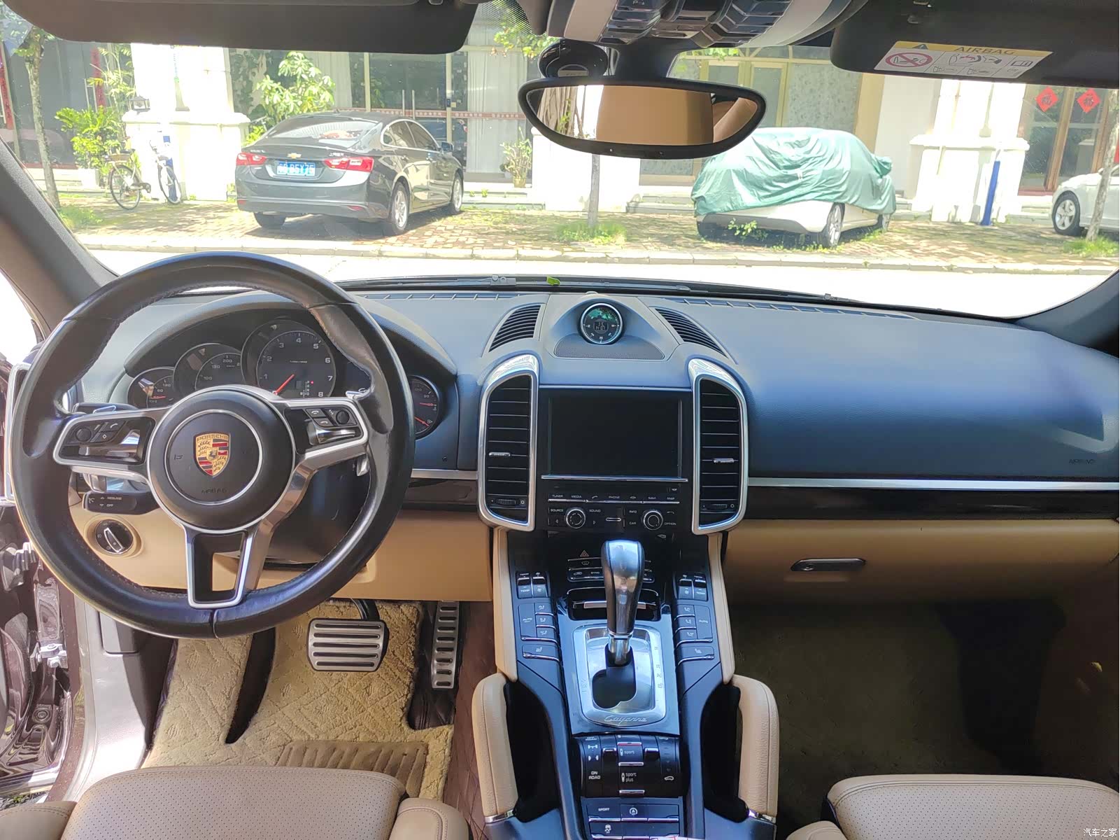 Porsche Cayenne, 2015 14