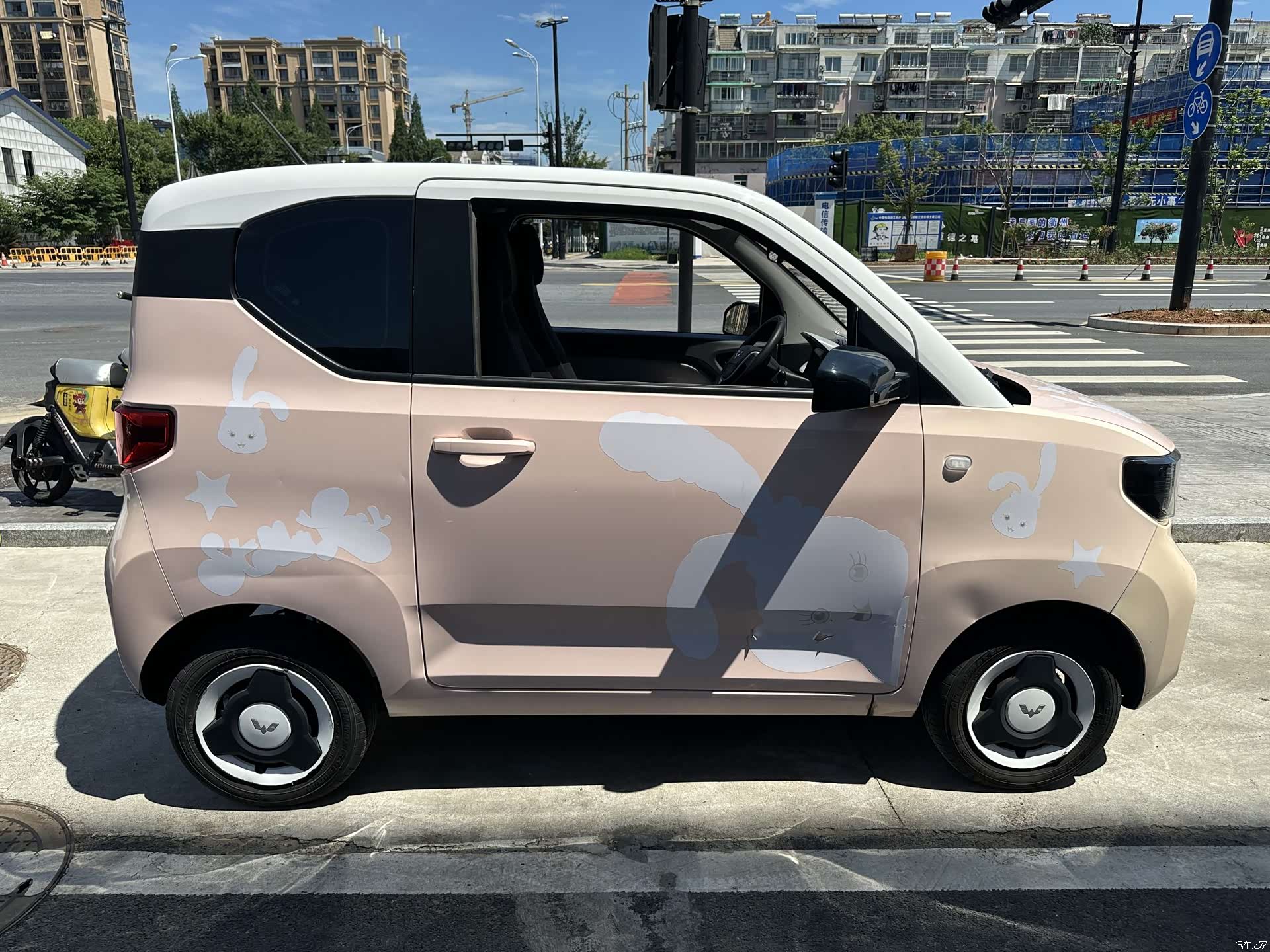 Wuling MINIEV, 2021 3