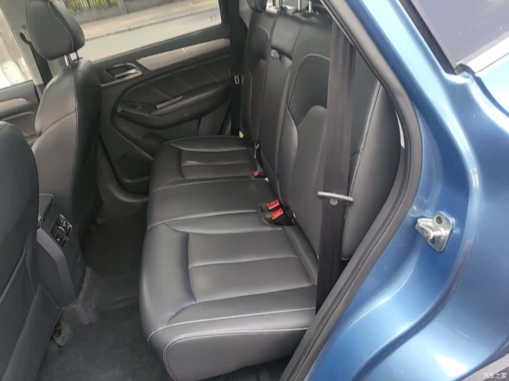Roewe RX5, 2016 17