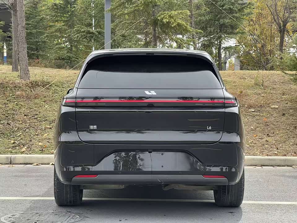 Li Auto Ideal L6