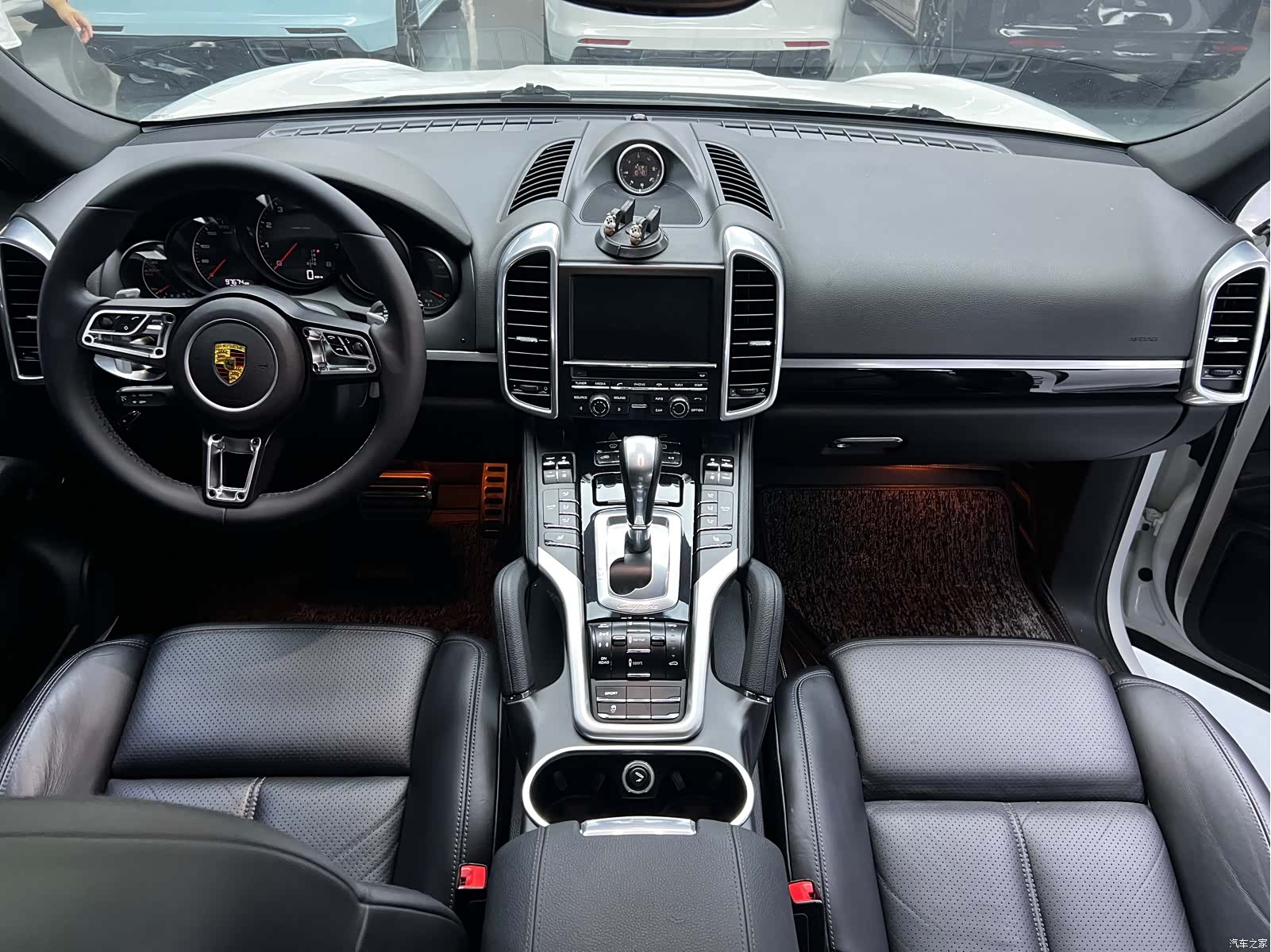 Porsche Cayenne, 2014 7