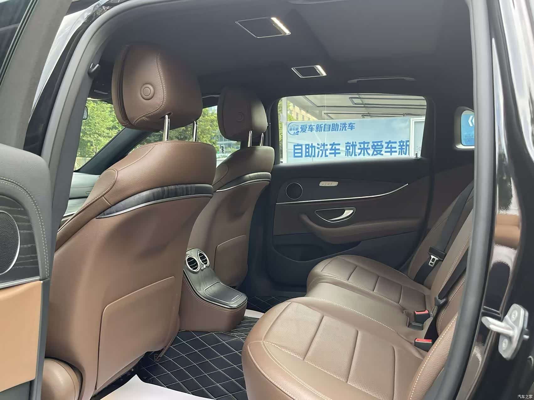 Mercedes-Benz E-Class, 2023 8