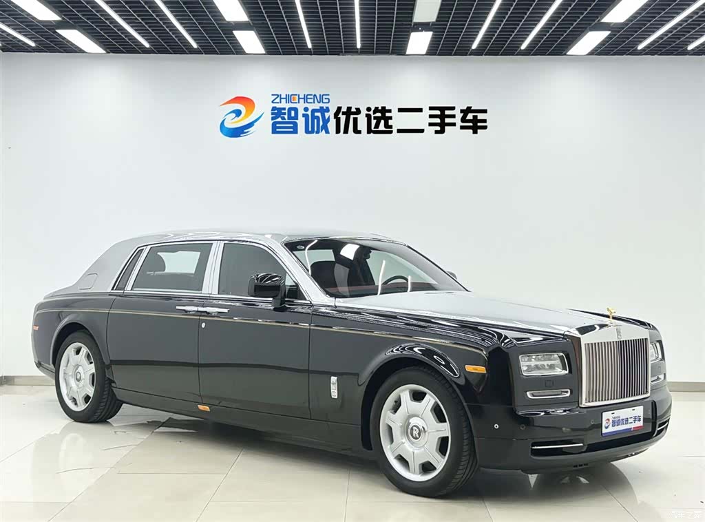 Rolls-Royce Phantom, 2014 3