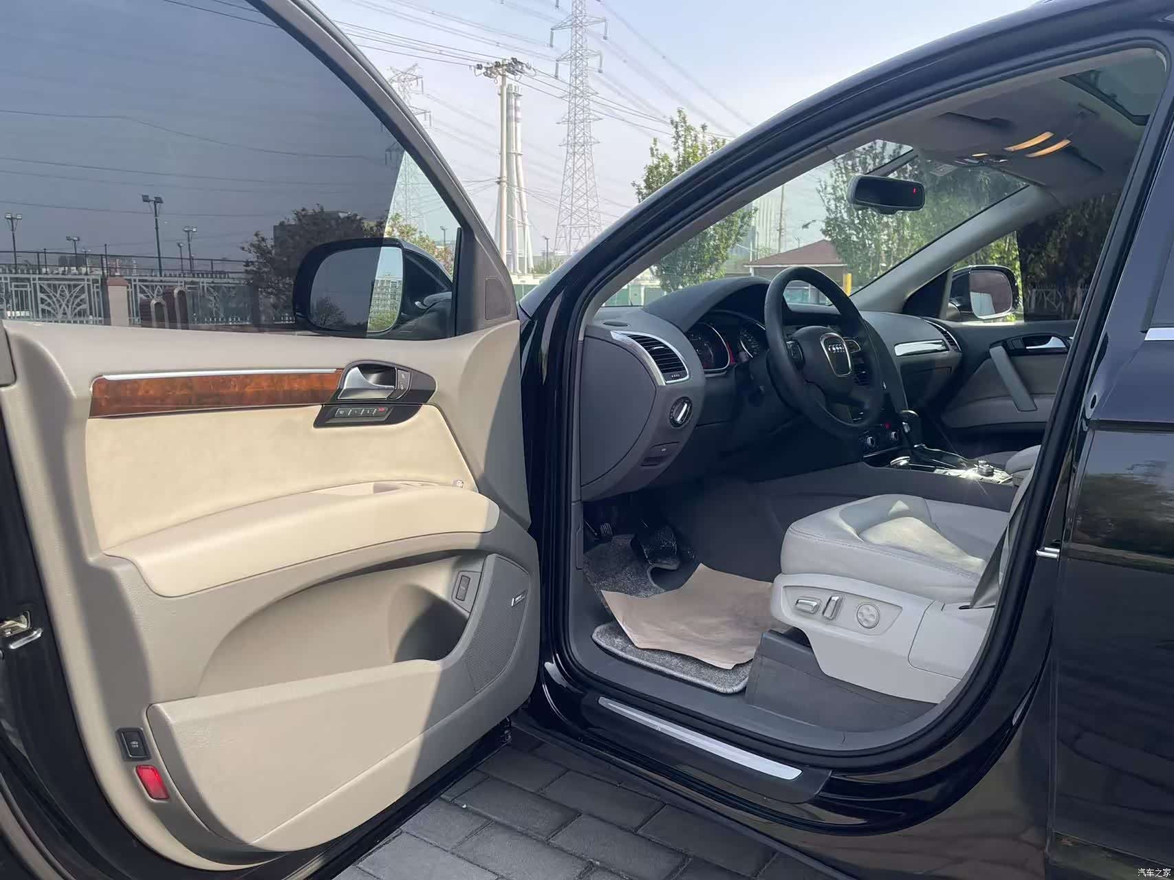 Audi Q7, 2011 12