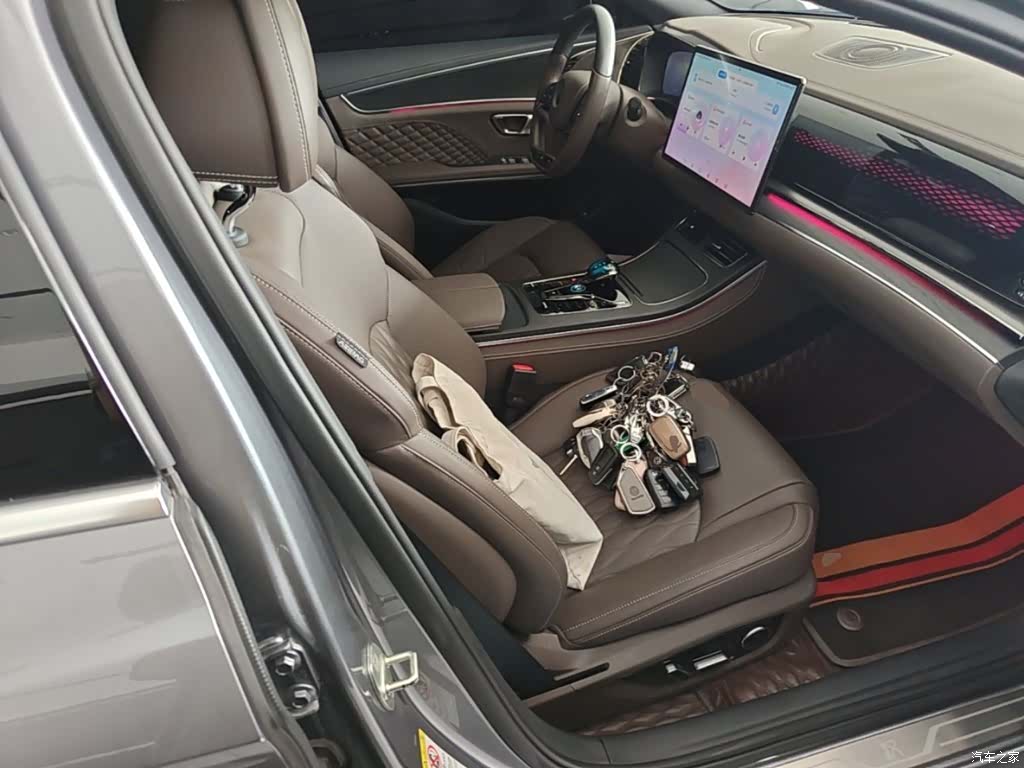 BYD Han, 2023 20