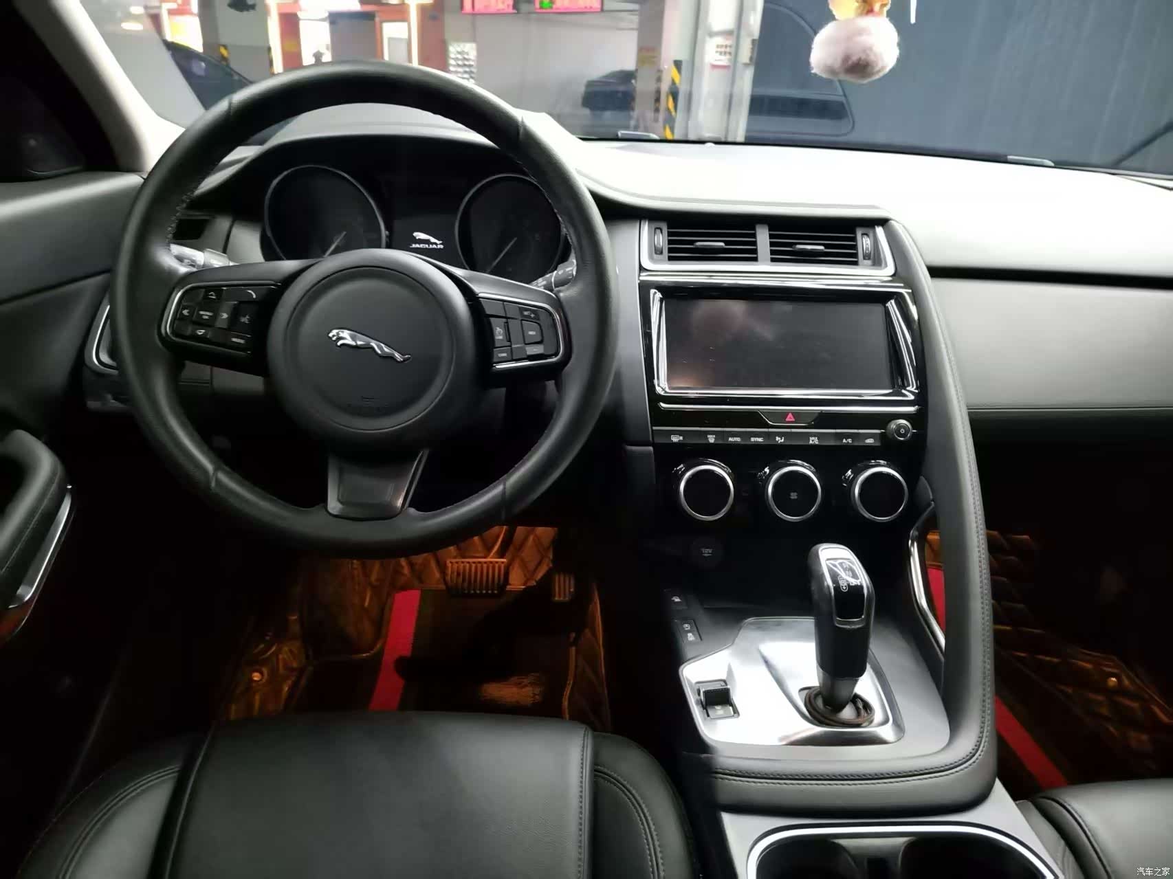 Land Rover P200, 2020 все фото