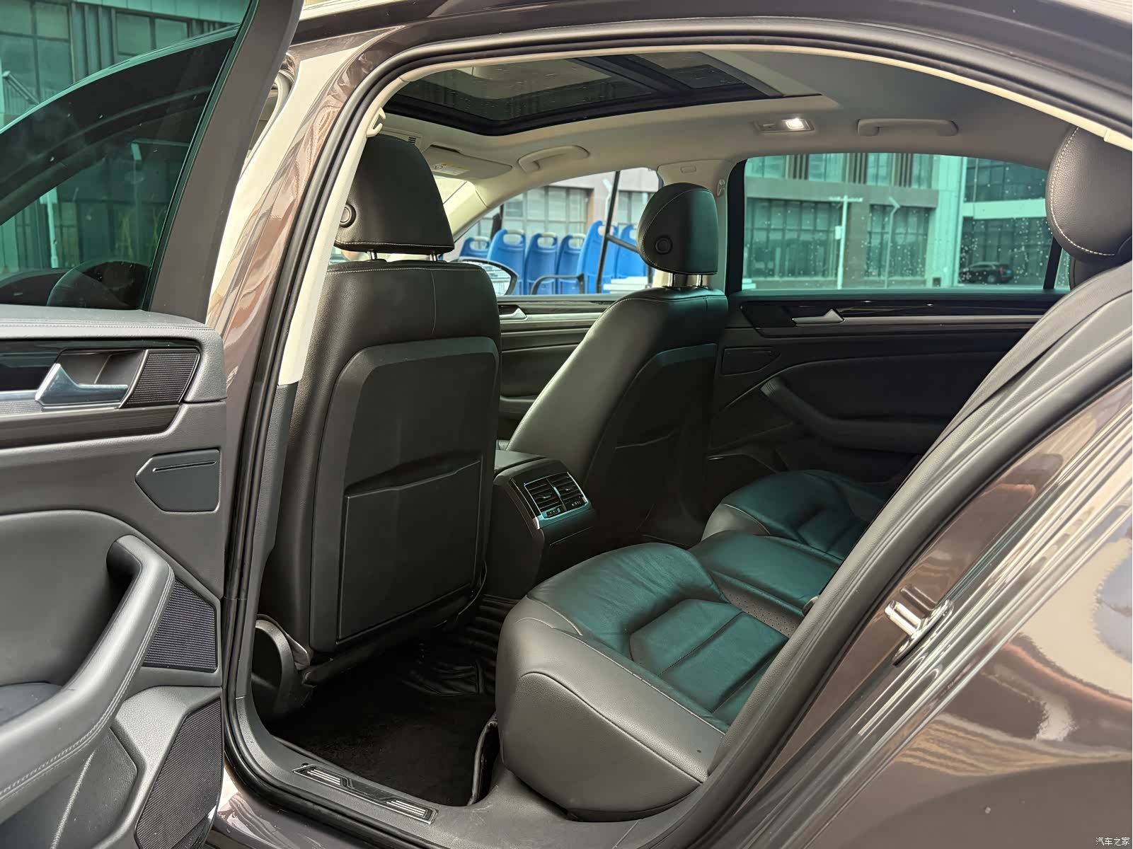 Volkswagen Phideon, 2018 все фото
