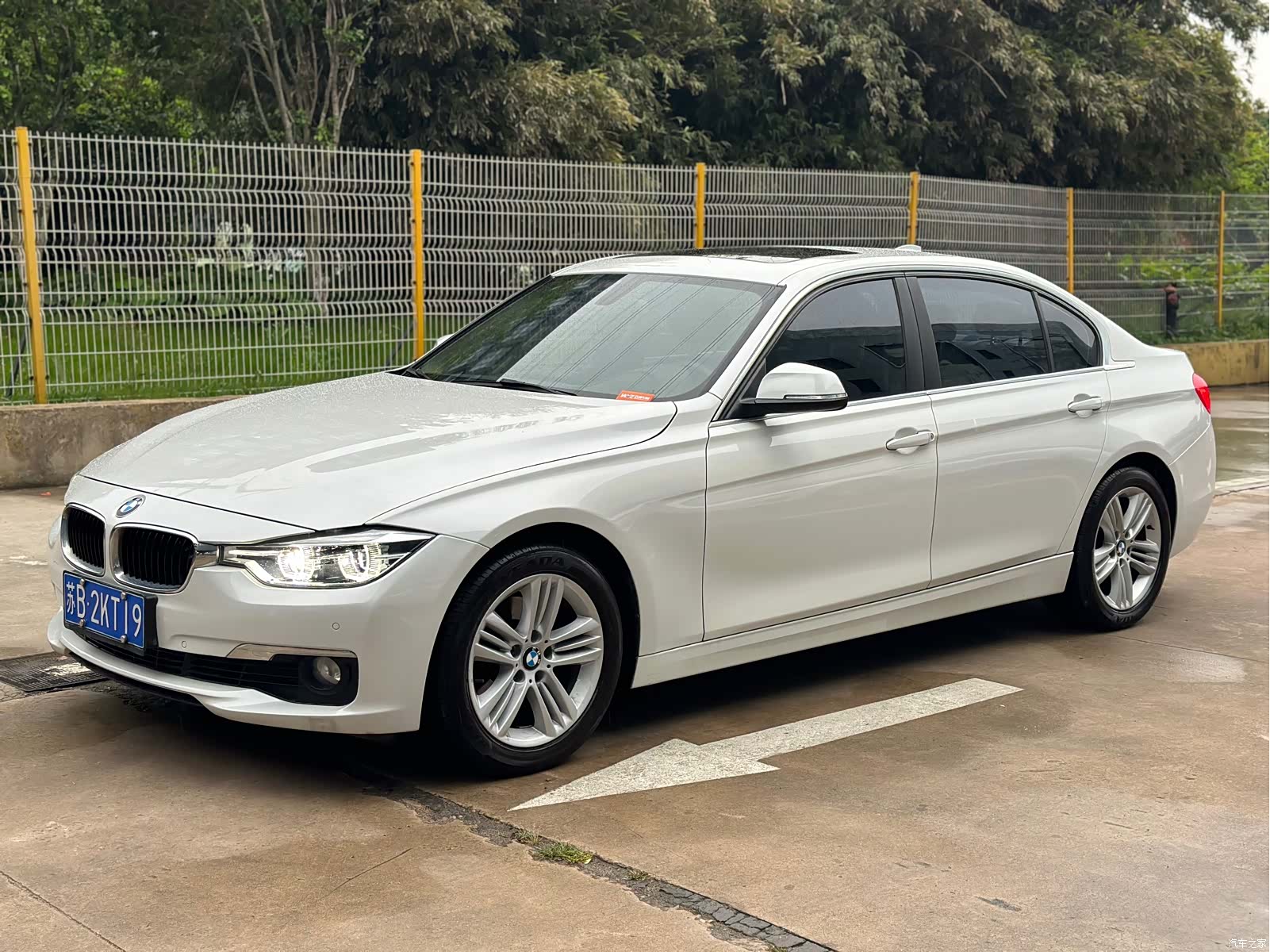 BMW 3 Series, 2017 1