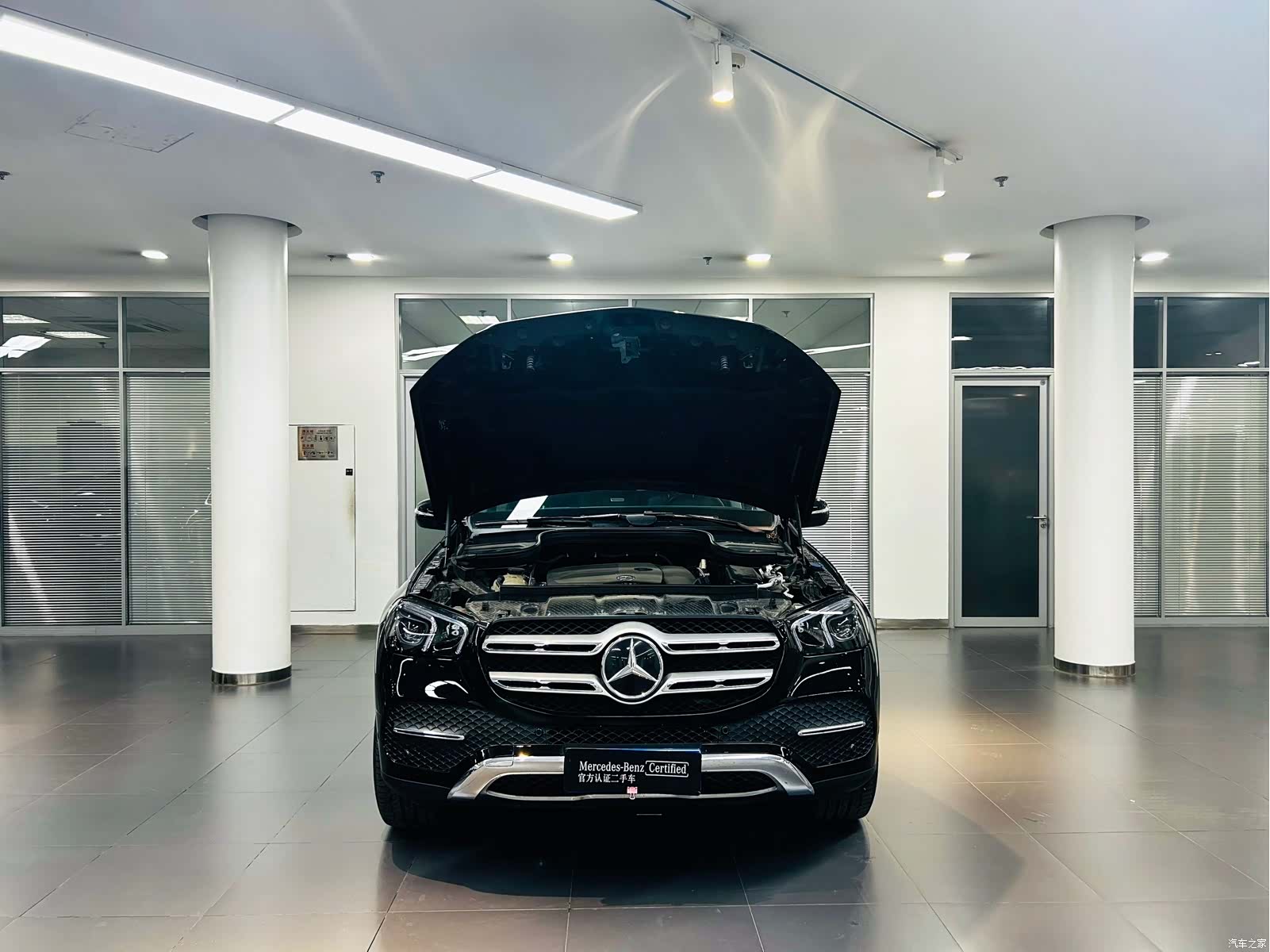 Mercedes-Benz GLE, 2022 3