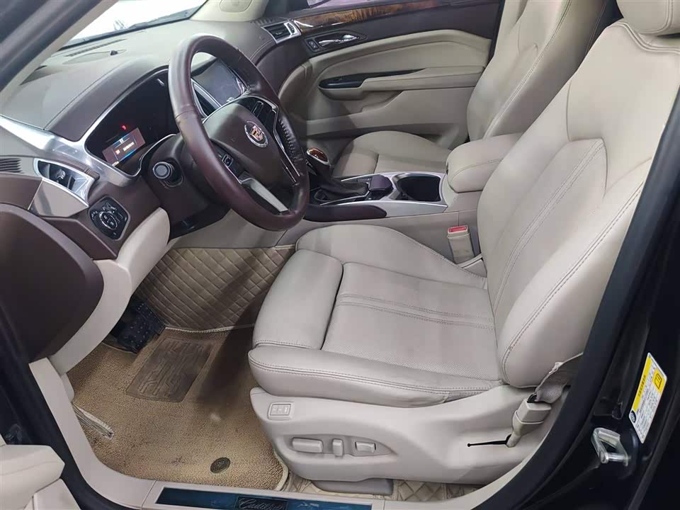 Cadillac SRX