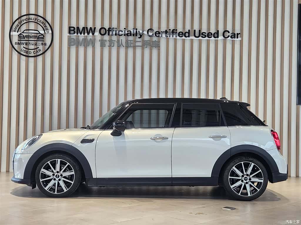 Mini Cooper, 2023 3