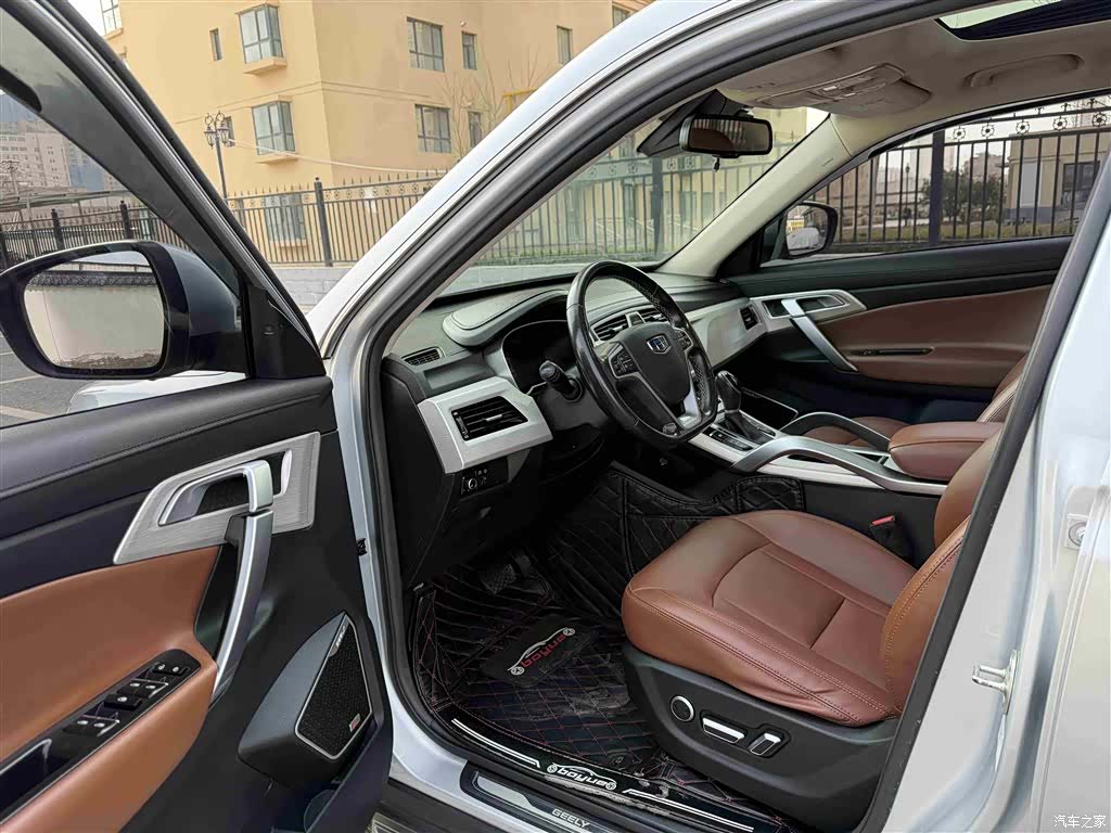 Geely Boyue, 2018 все фото
