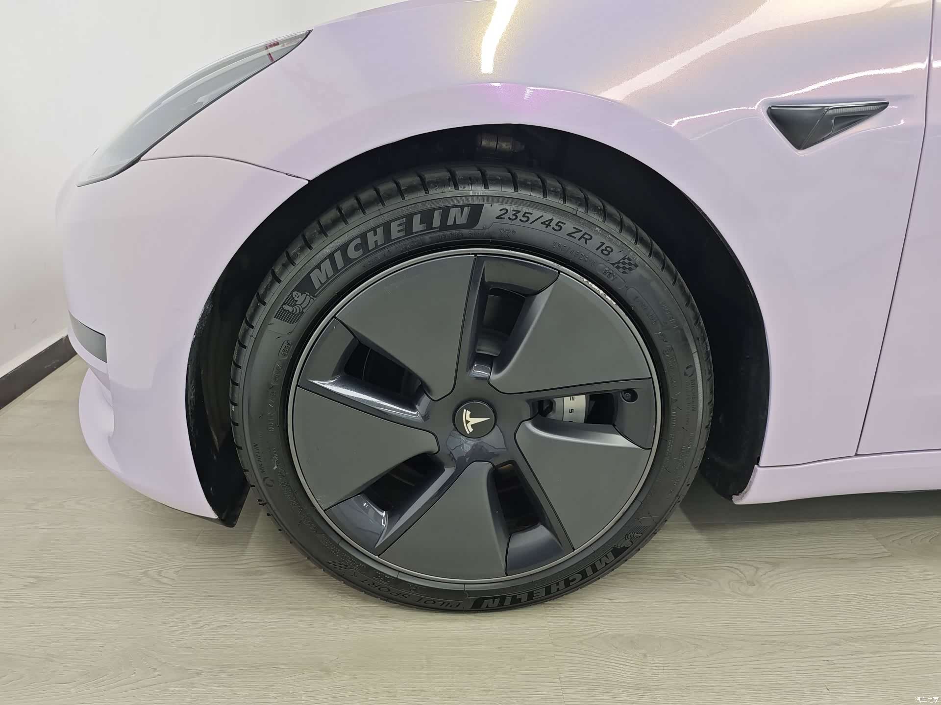 Tesla Model 3, 2021 52