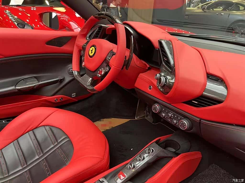Ferrari 488, 2016 8