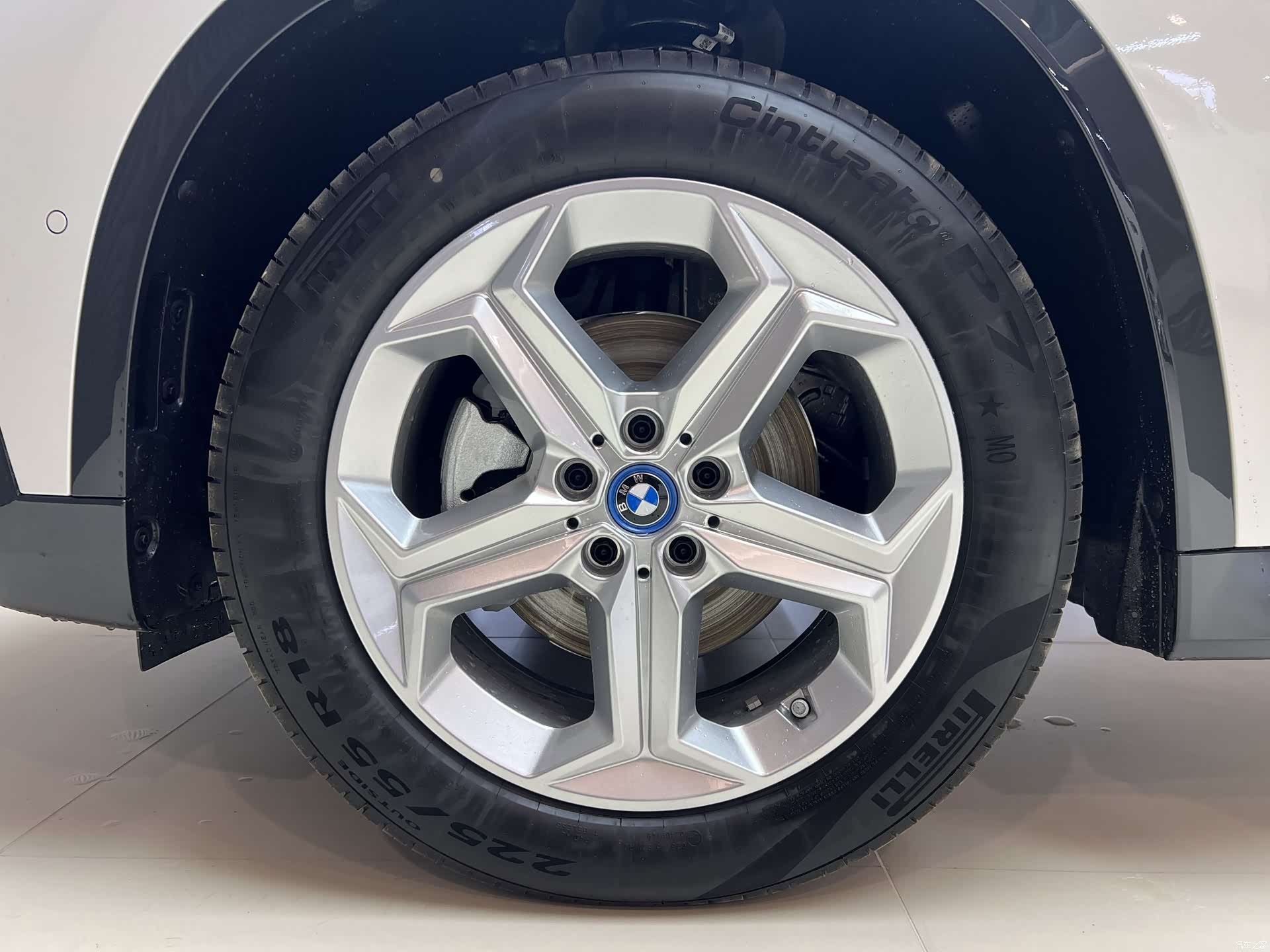 BMW iX1, 2026 21