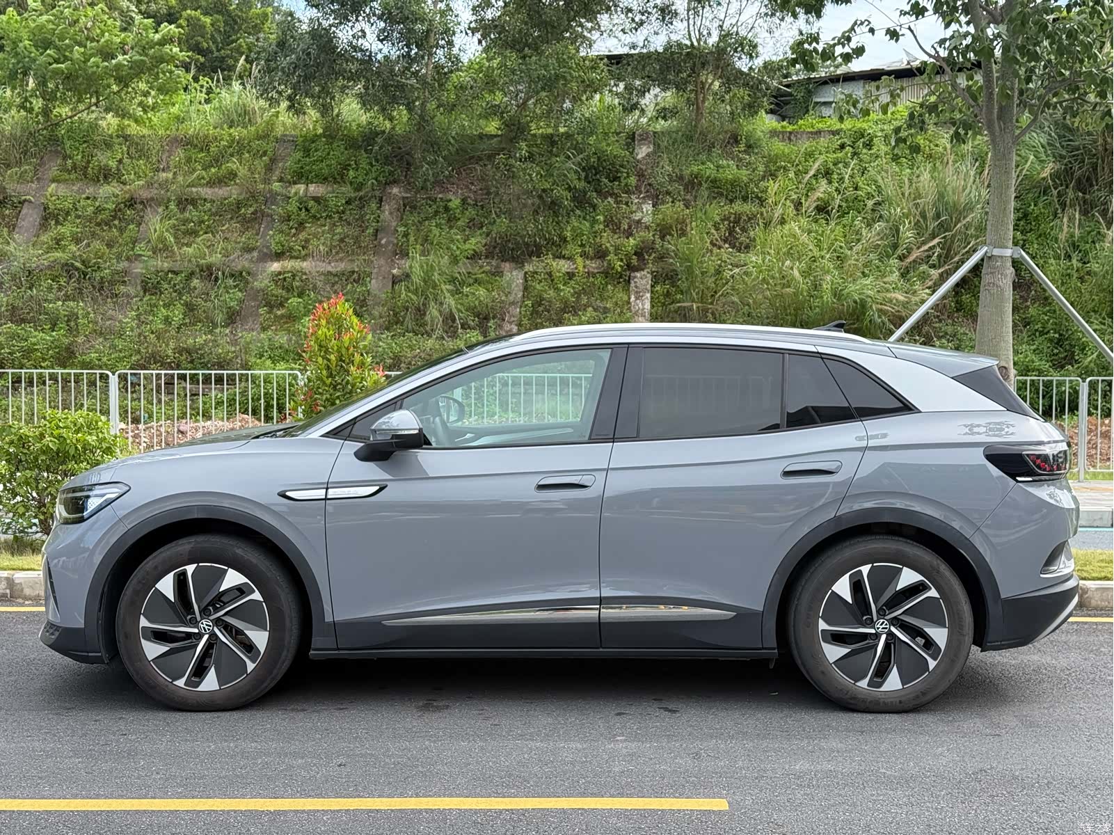 Volkswagen ID.4, 2023 3