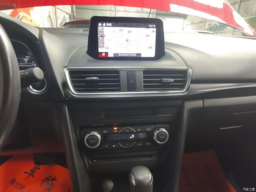 Mazda Mazda3, 2018 13