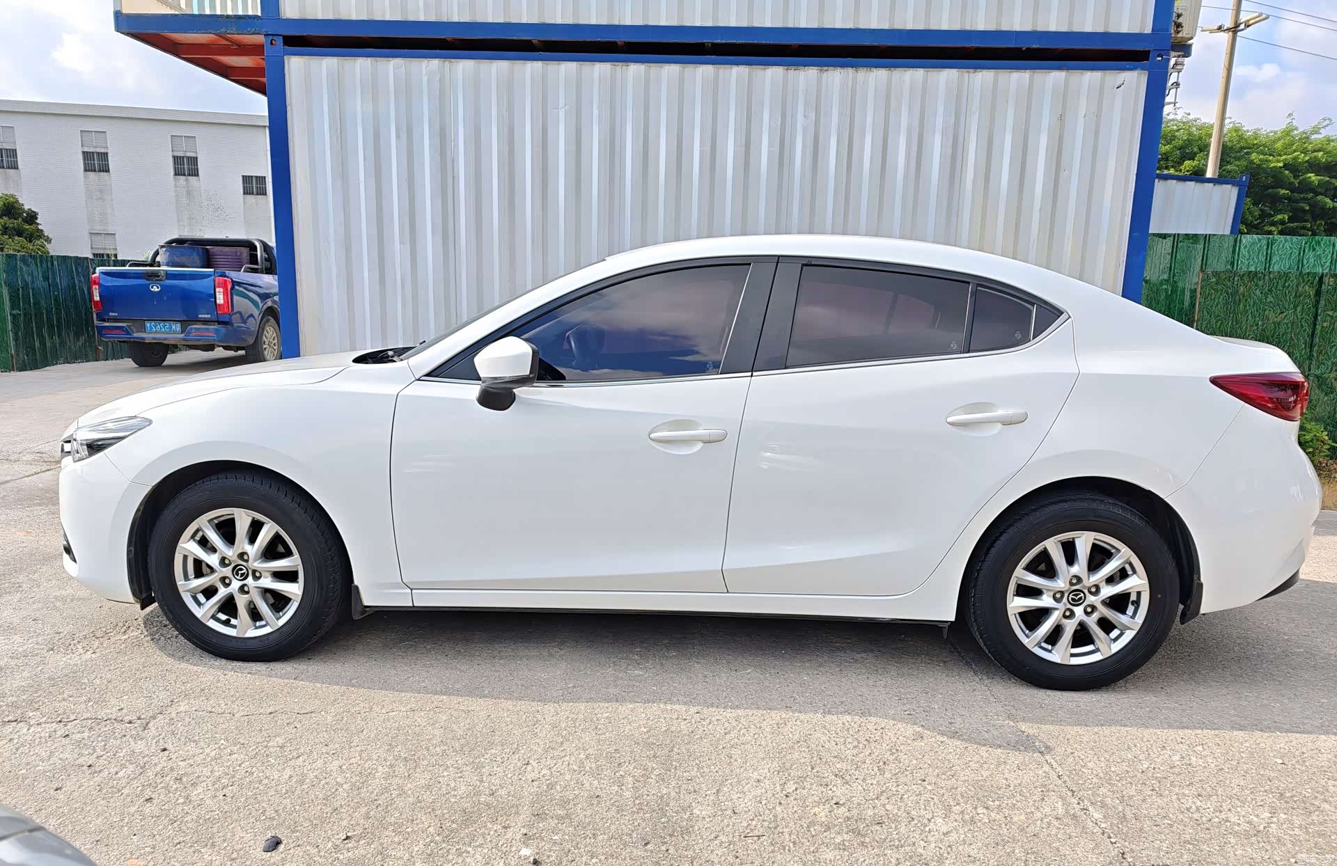 Mazda Mazda3, 2017 7