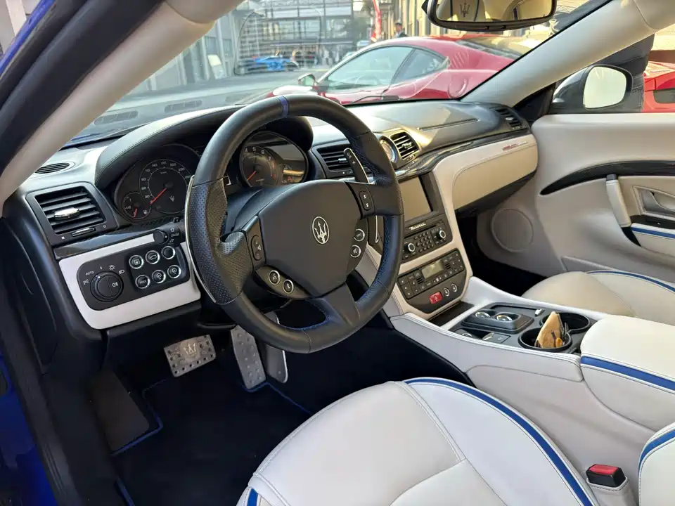 Maserati GranTurismo