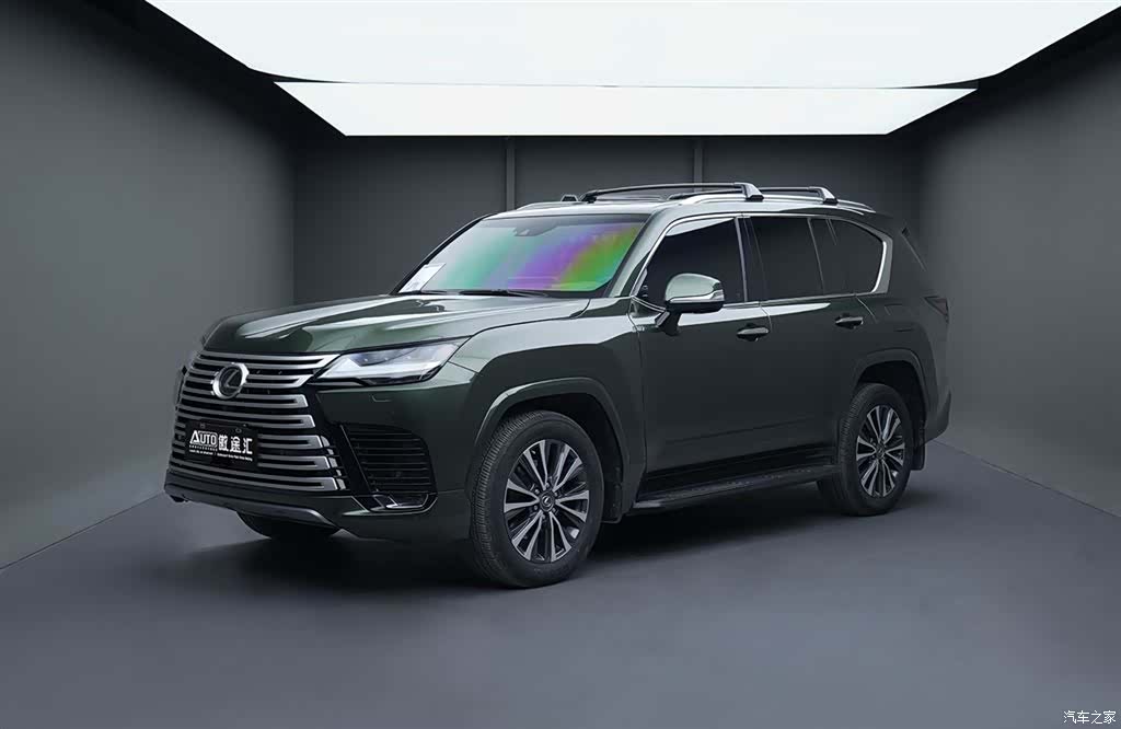 Lexus LX, 2024 1