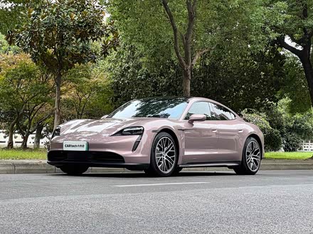 նTaycan 2022 Ŀ Taycan