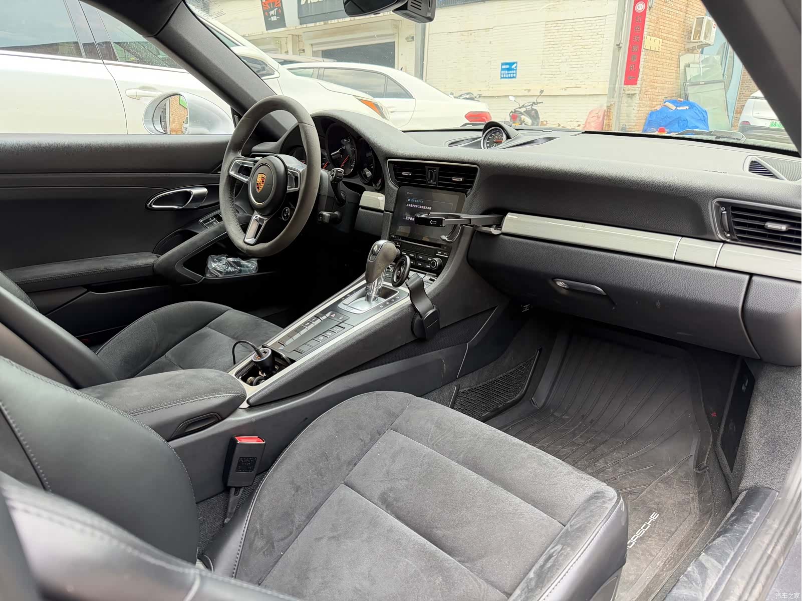 Porsche 911, 2018 7