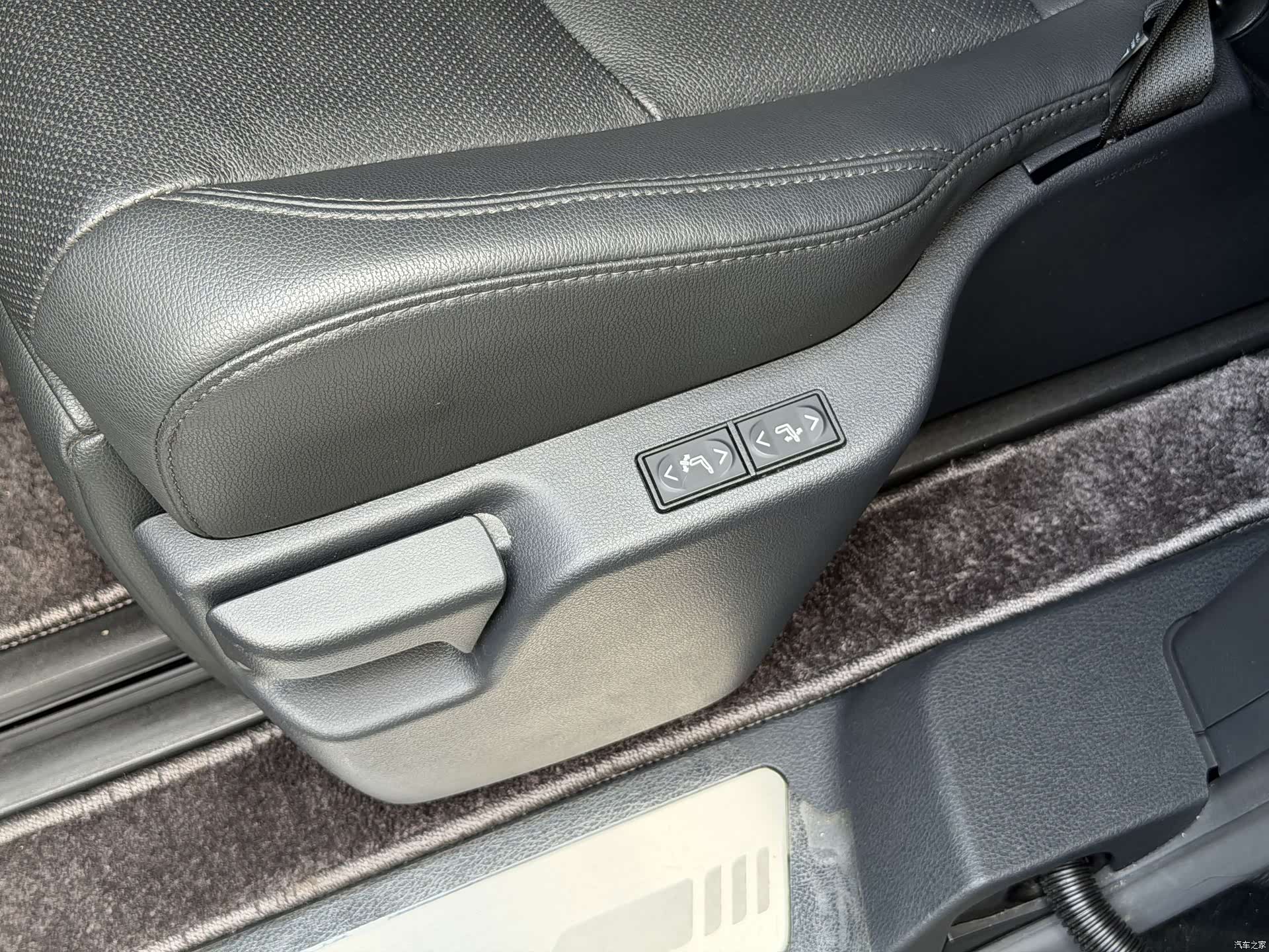Toyota Sienna, 2023 14
