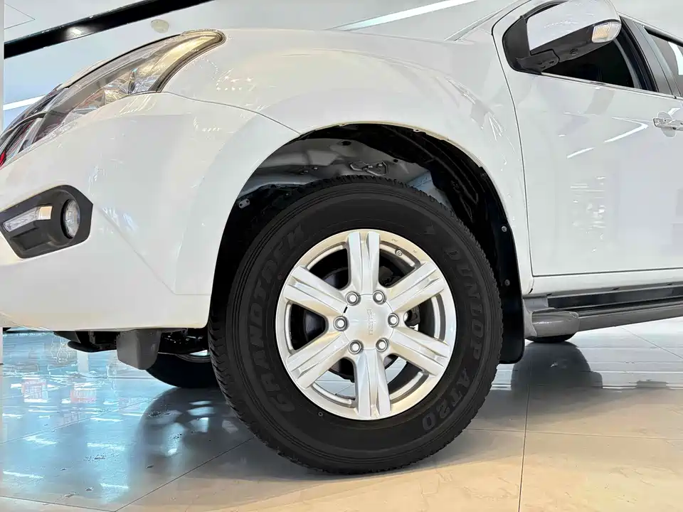 Isuzu mu-X Shepherd Ranger