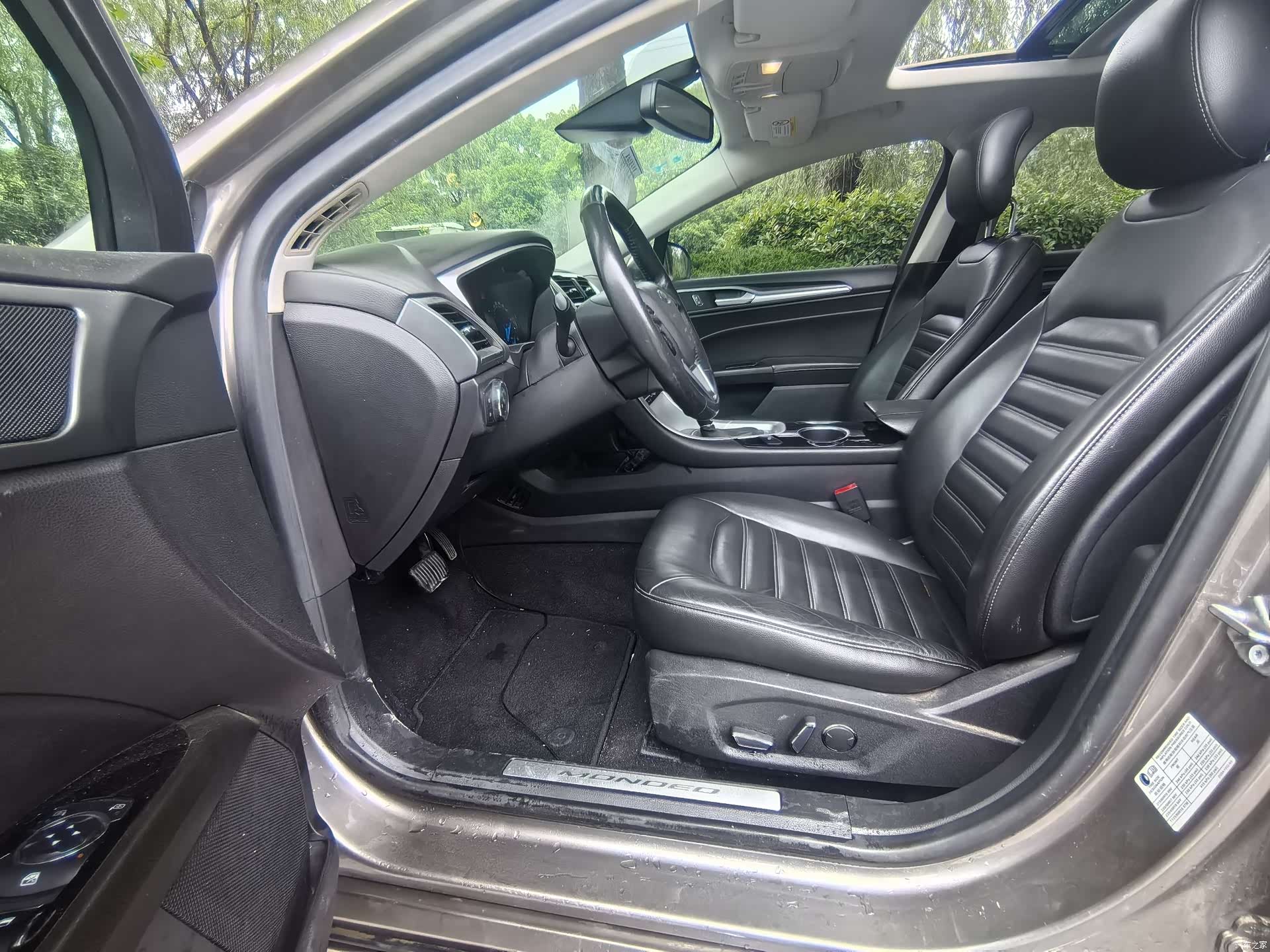 Ford Mondeo, 2016 8