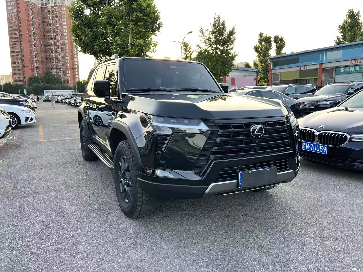 Lexus GX, 2026 3