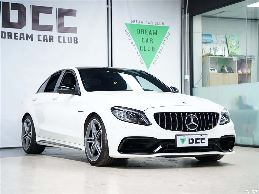 Mercedes-Benz C-Class, 2019 14