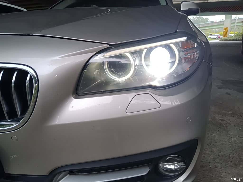 BMW 5 Series, 2015 24