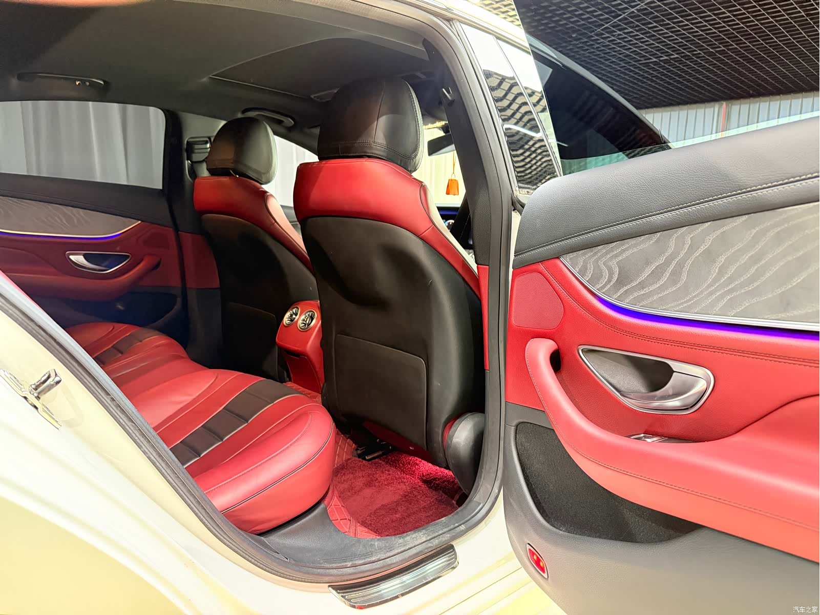 Mercedes-Benz CLS, 2020 8