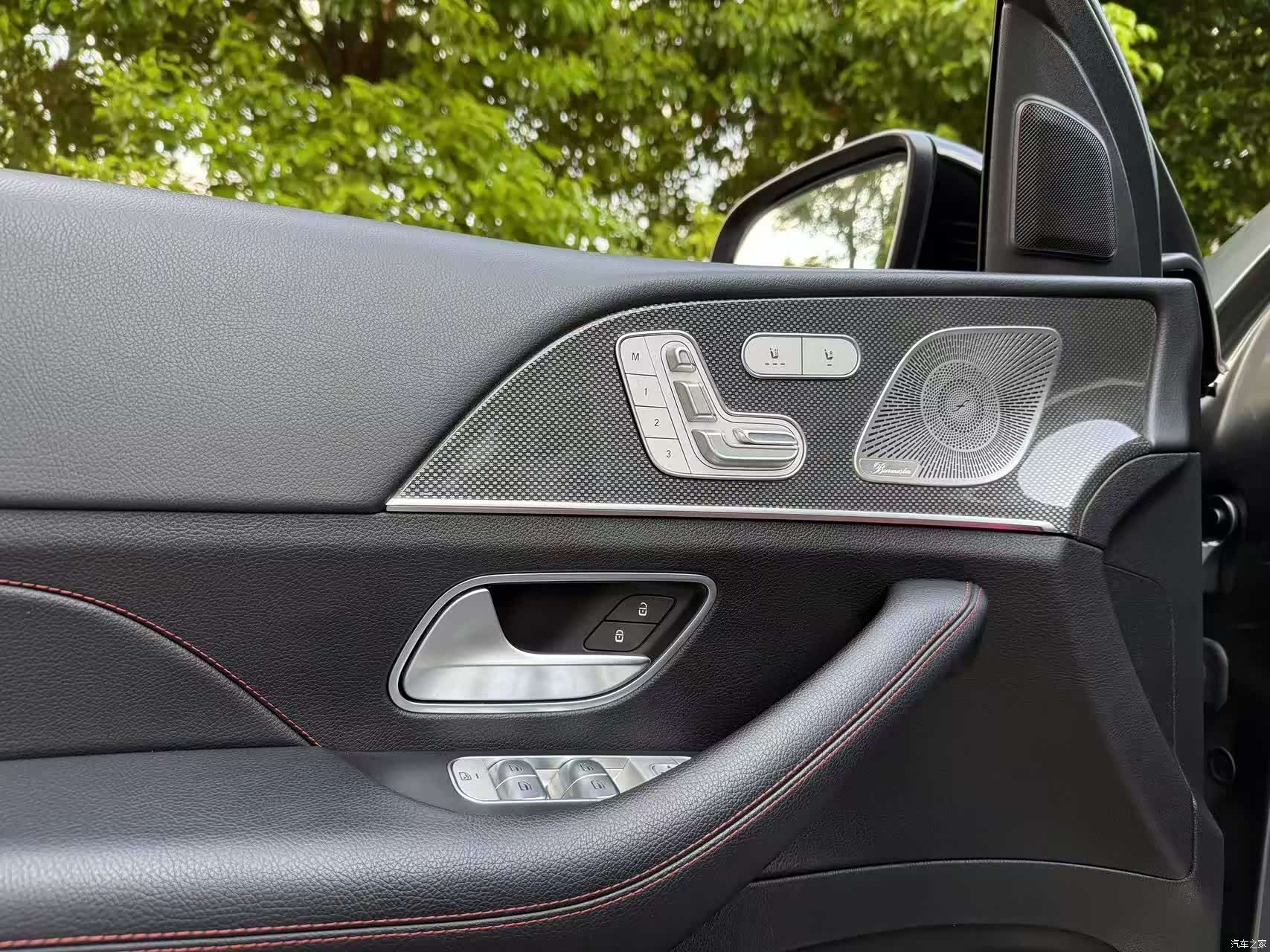 Mercedes-Benz GLE, 2022 14