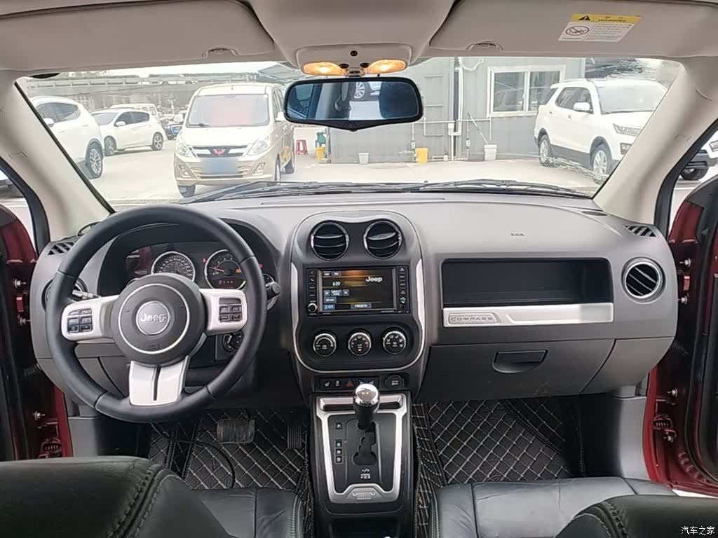 Jeep Compass, 2015 10