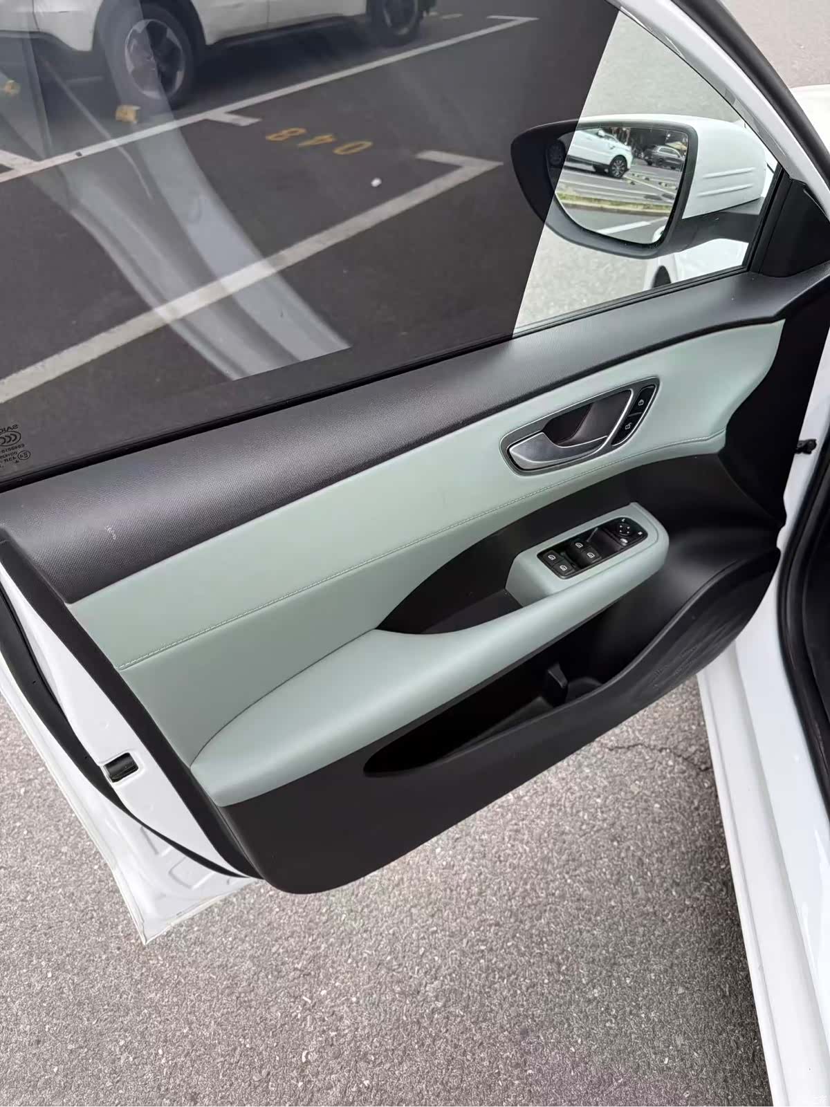 Roewe D6, 2025 6