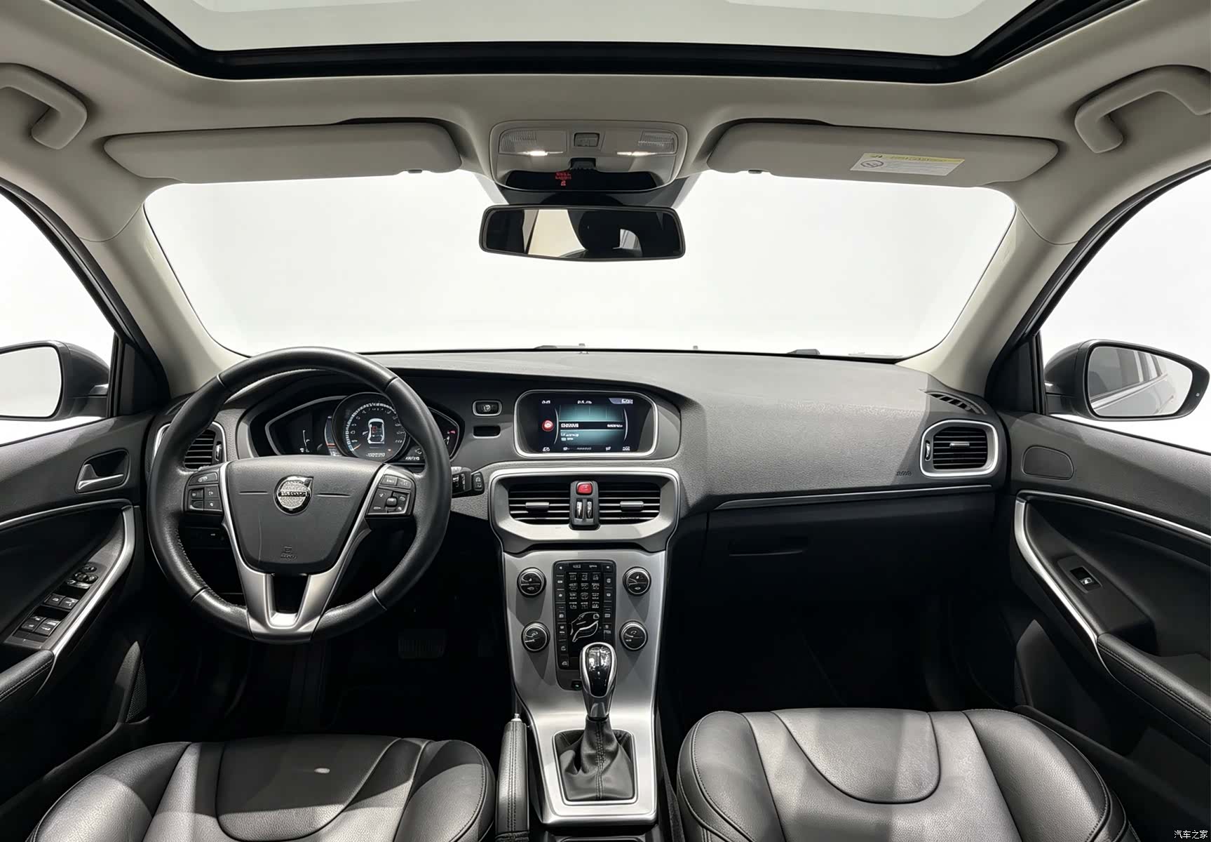 Volvo V40, 2017 13