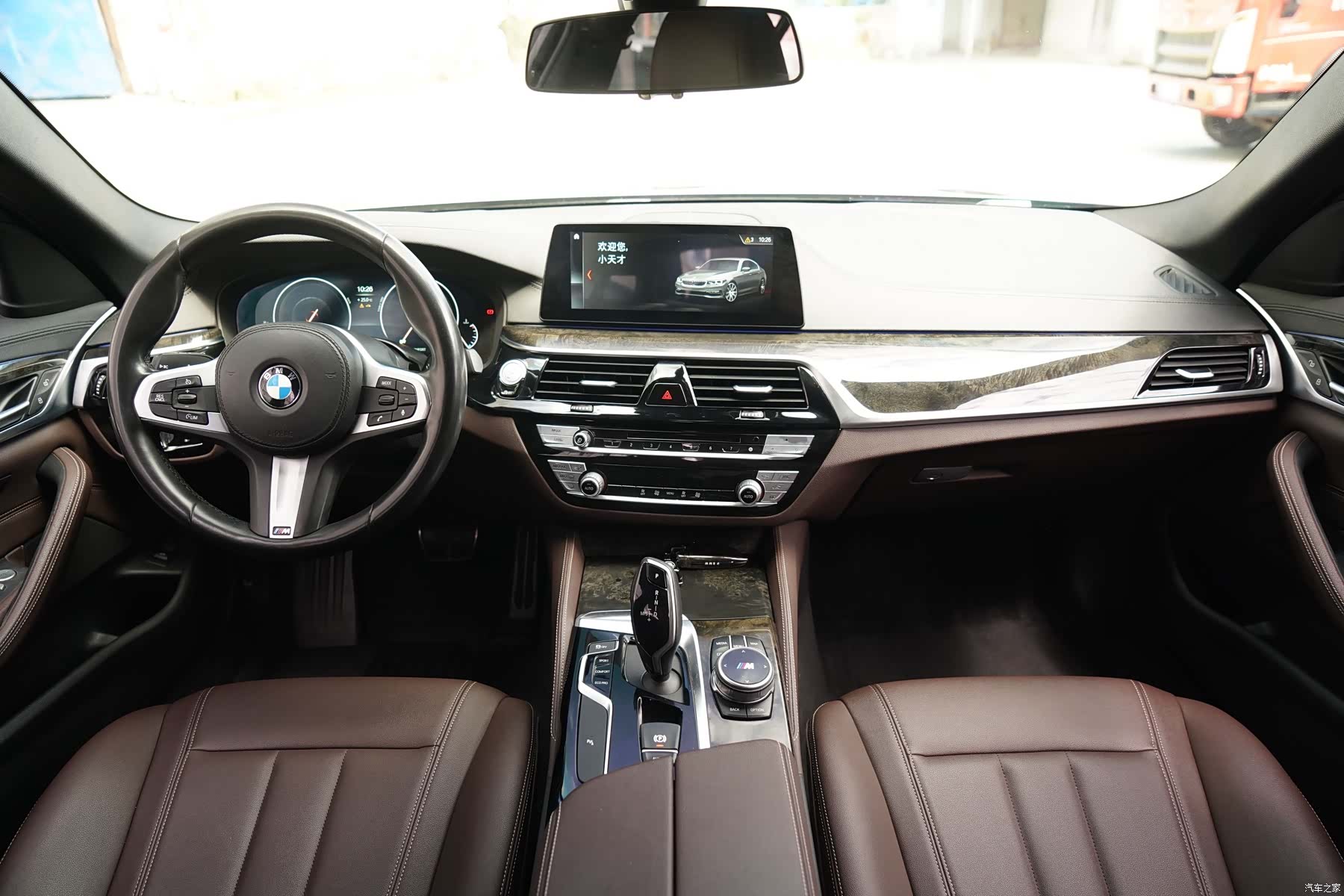 BMW 5 Series, 2019 все фото