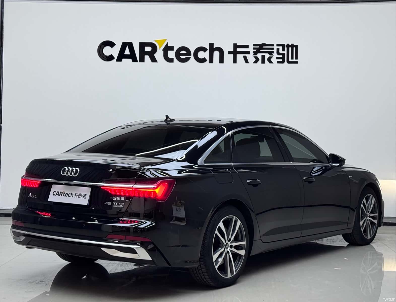 Audi A6L, 2022 4