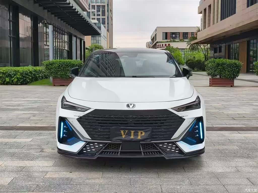 Changan UNI-V, 2022 2