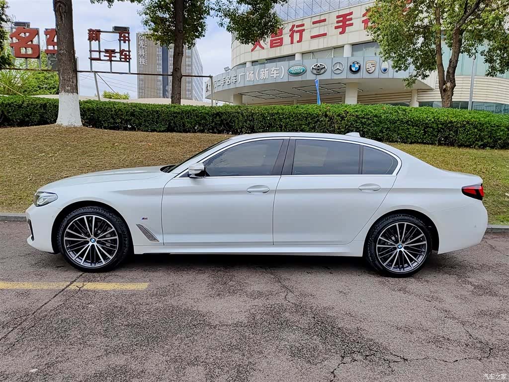 BMW 5 Series, 2024 3