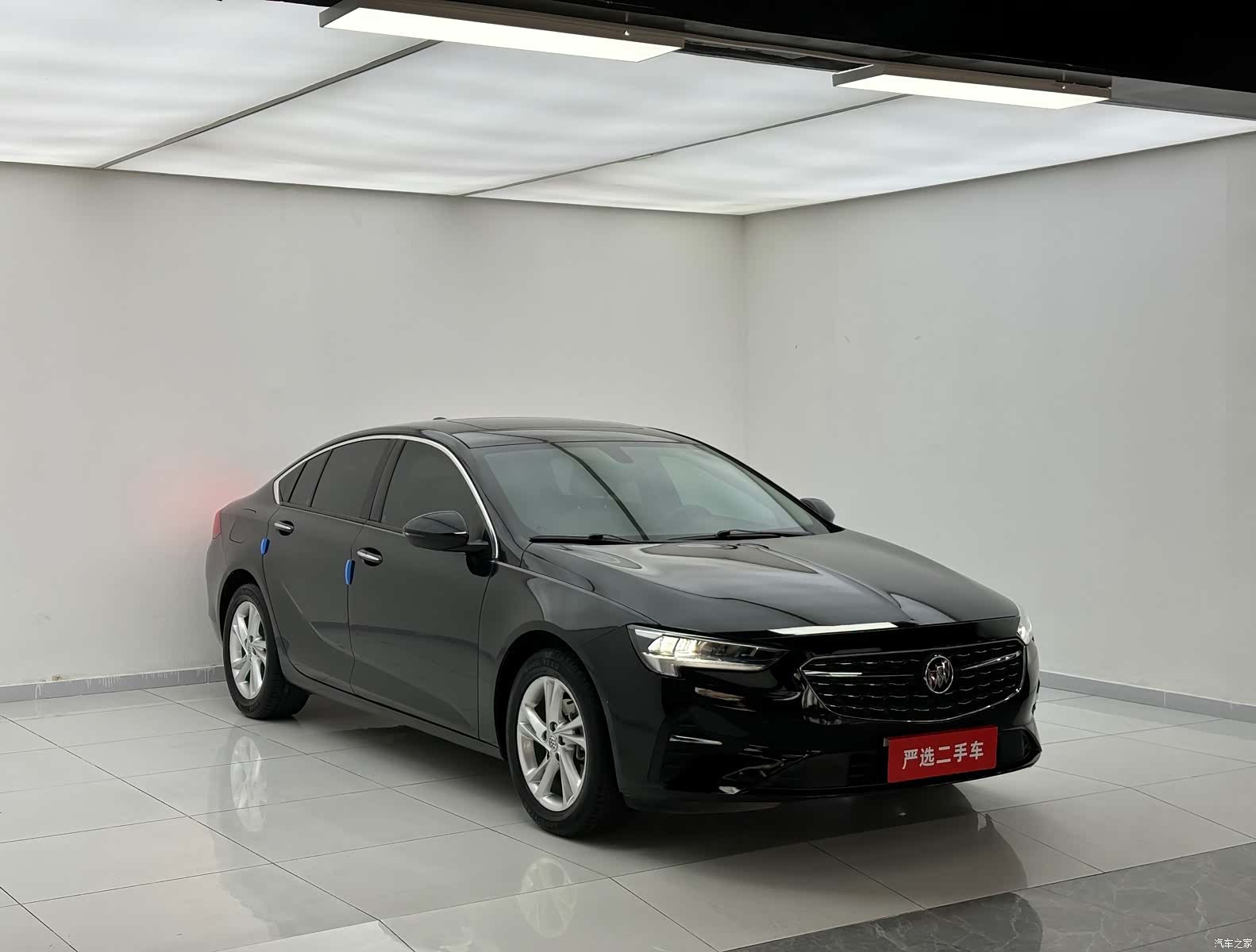 Buick Regal, 2021 3