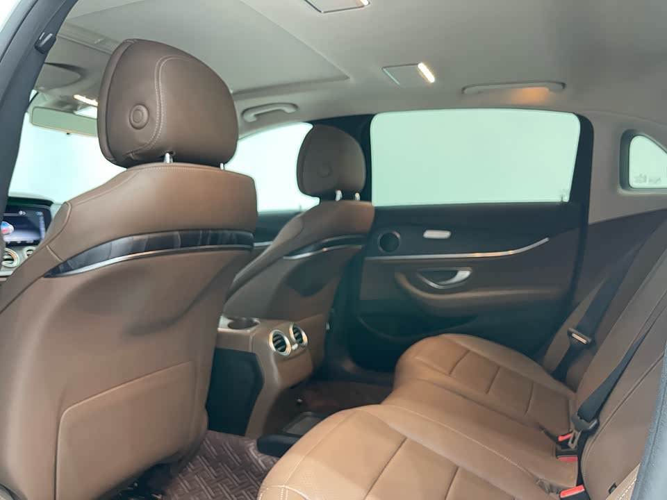 Mercedes-Benz E-class Mercedes-Benz E-class