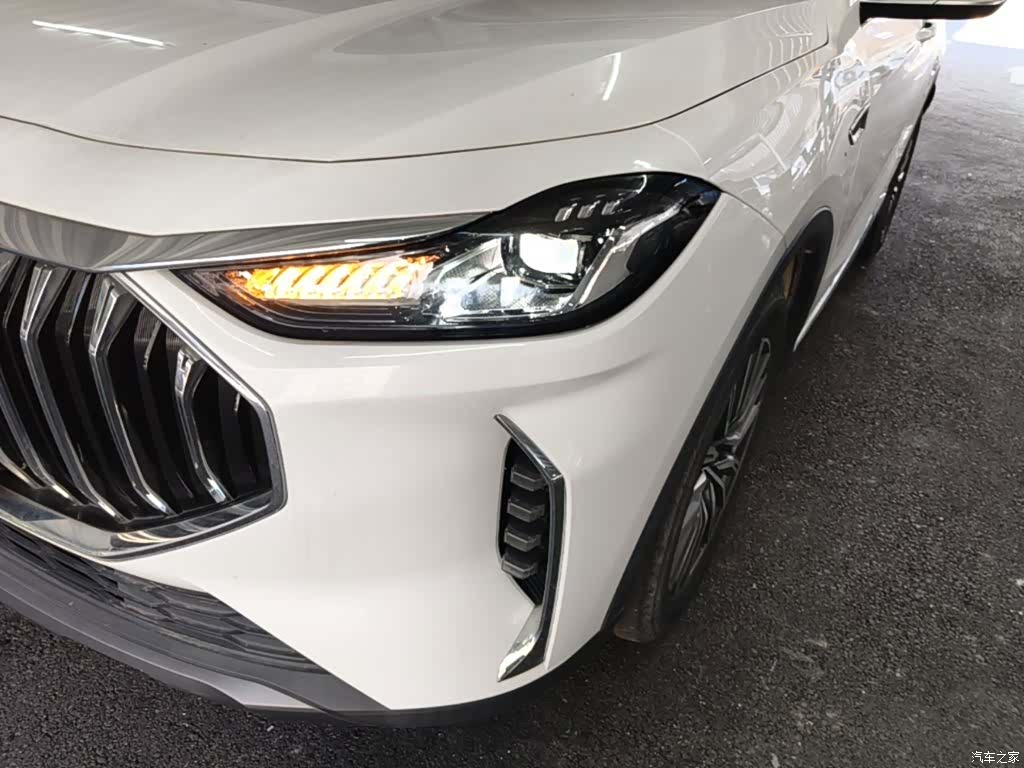 Jetour X70, 2023 24