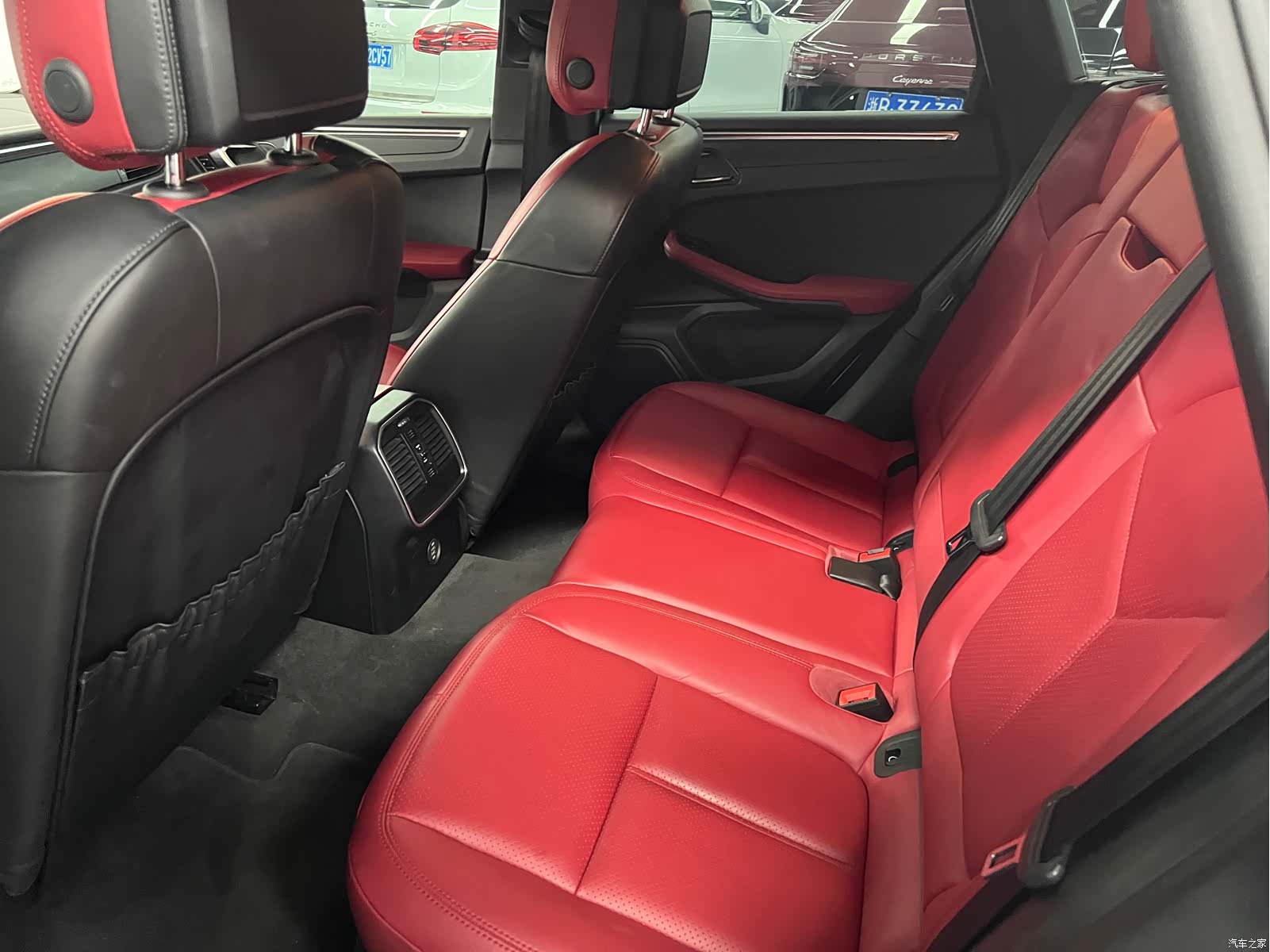 Porsche Macan, 2018 10