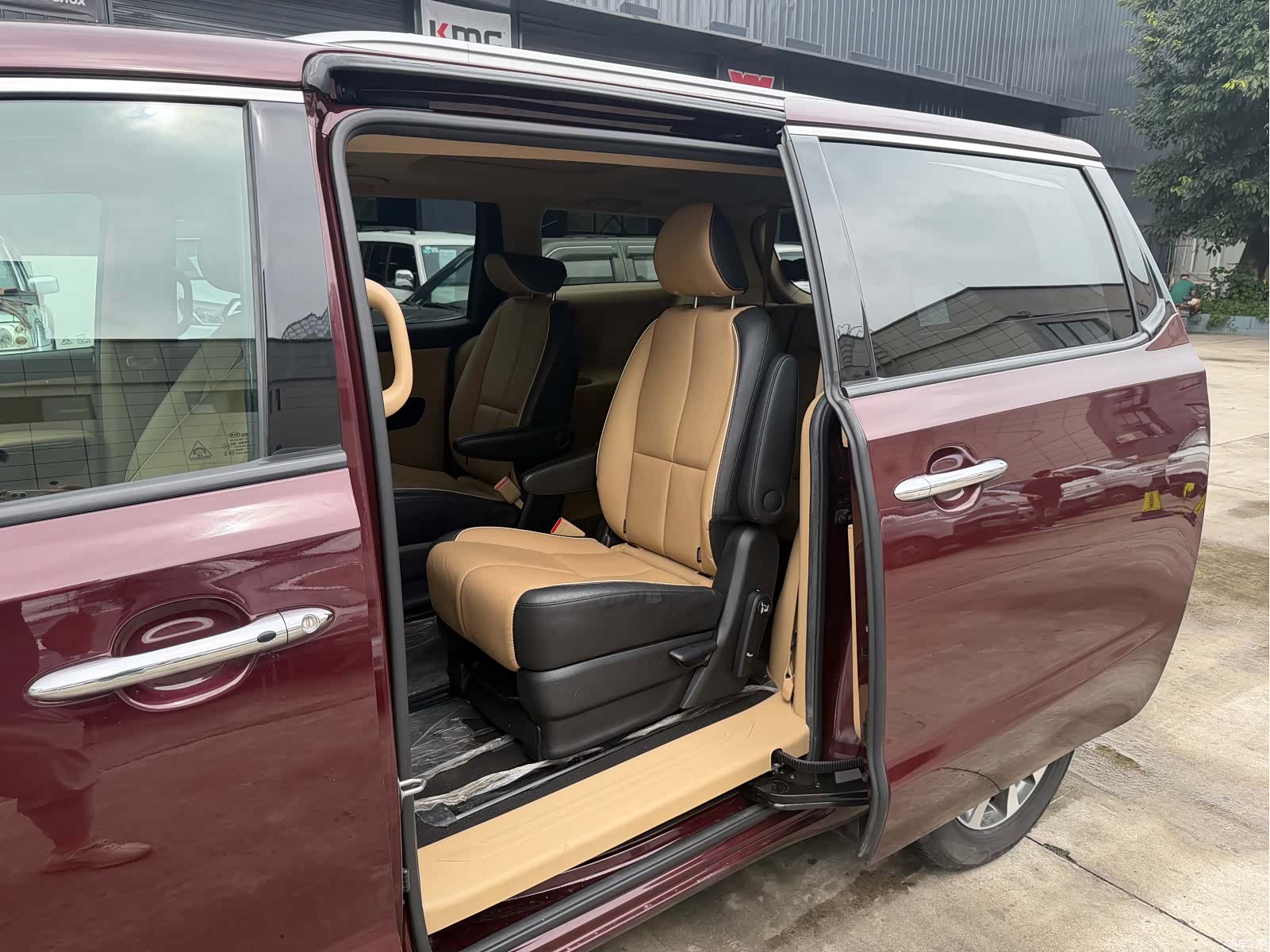 Kia Carnival, 2017 10
