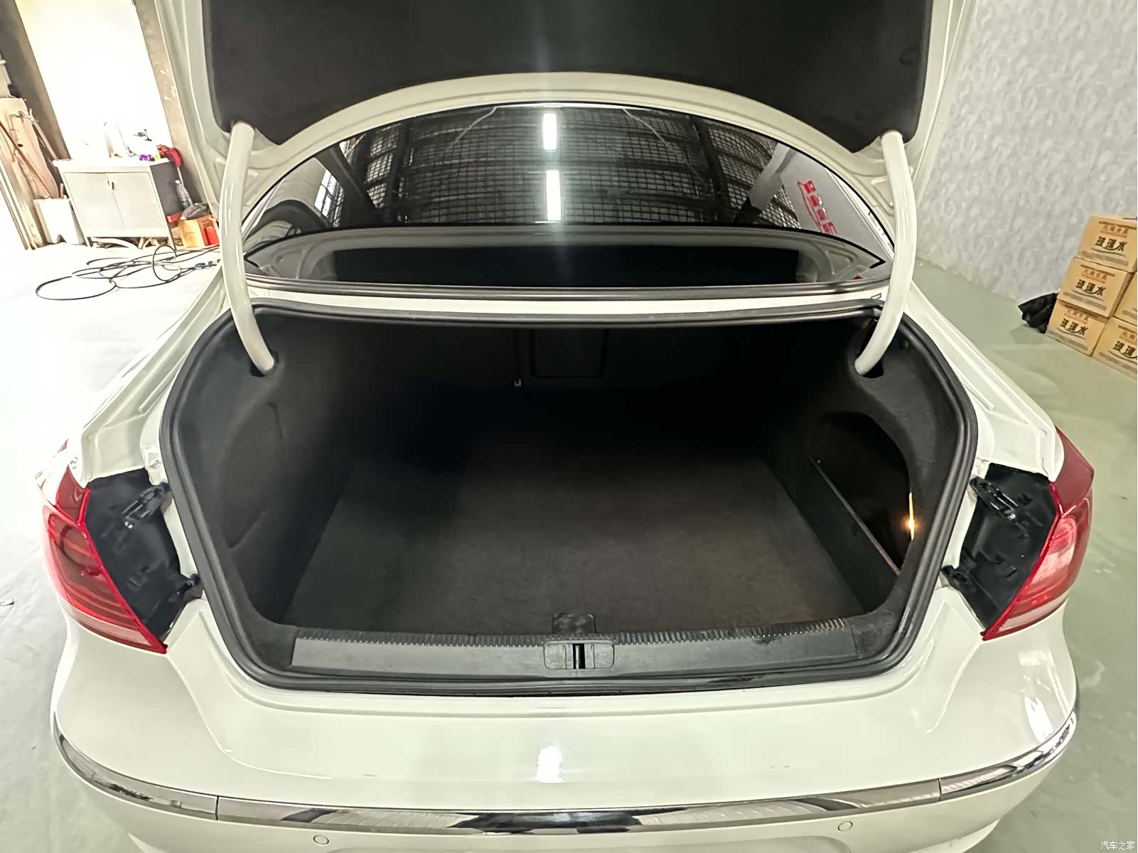 Volkswagen CC, 2016 8