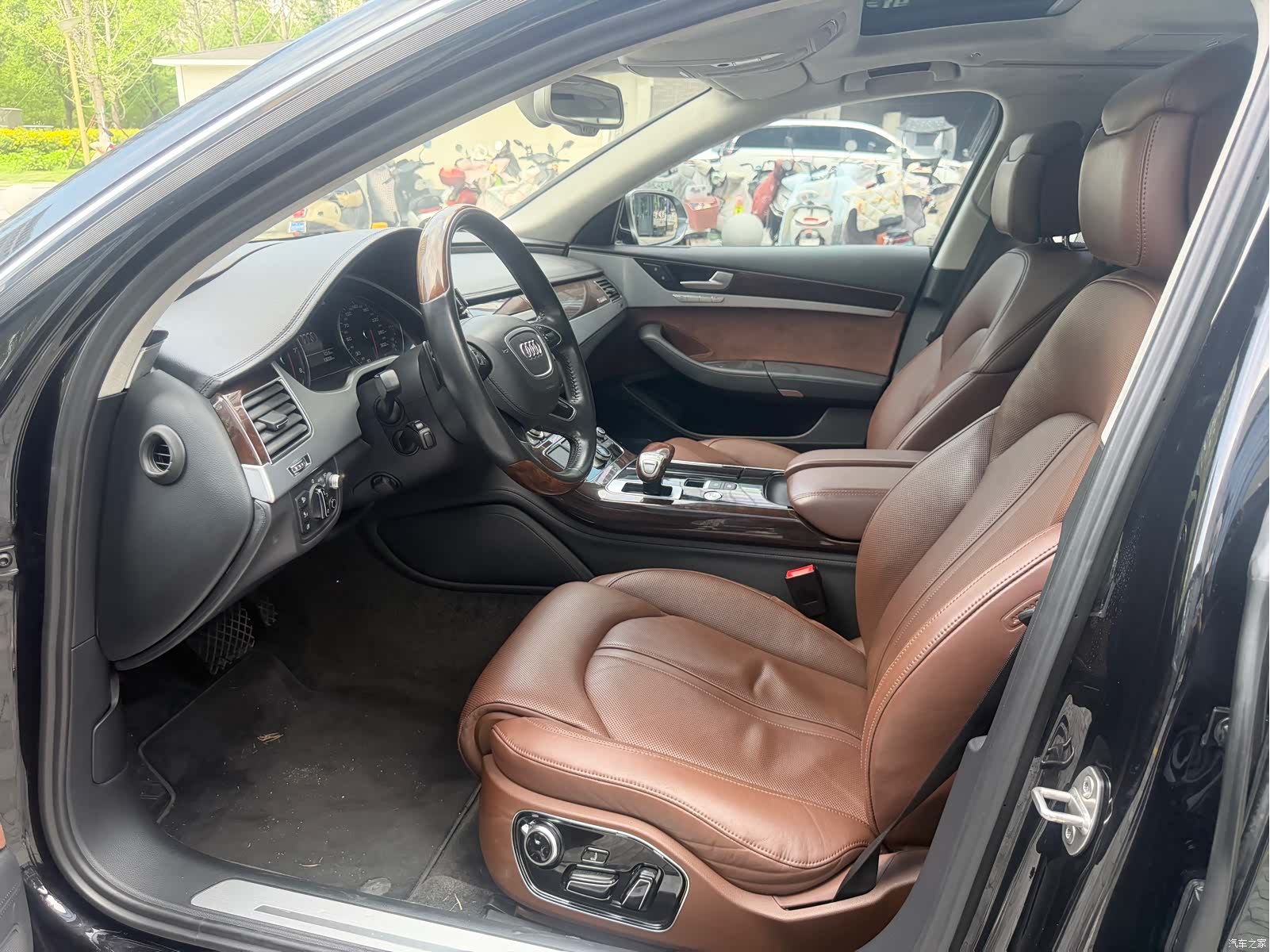Audi A8L, 2016 27