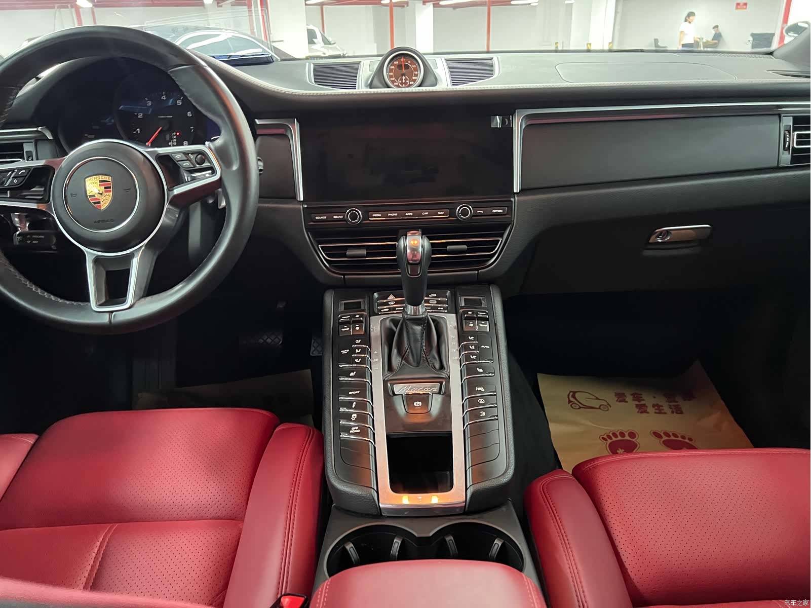 Porsche Macan, 2018 8
