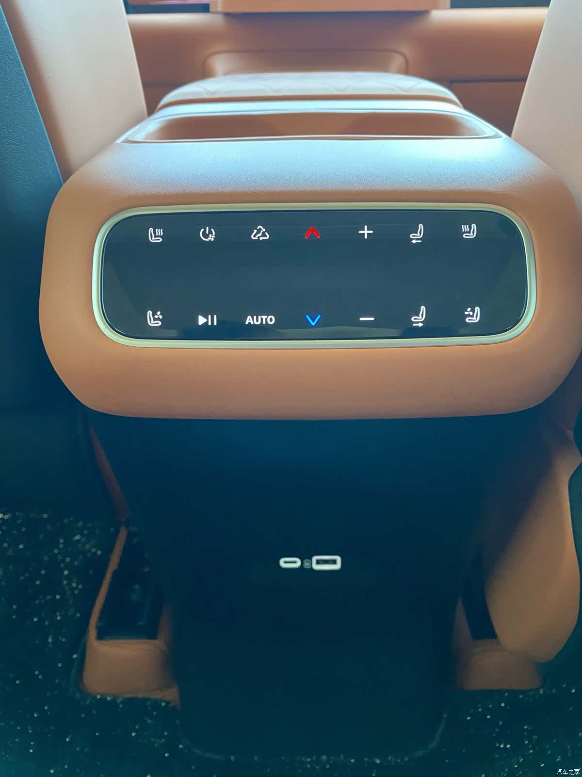 Leapmotor C16, 2025 28